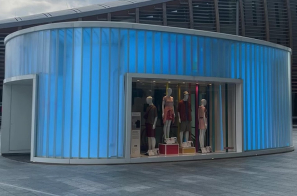 Piazza Gae Aulenti3